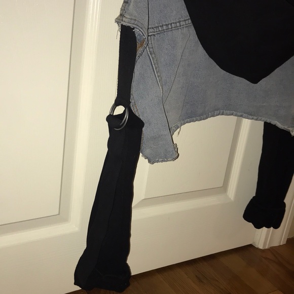 CARMAR NICHOLAS CROPPED SWEATSHIRT DENIM JACKET - Picture 7 of 8